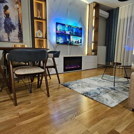 Anika Luxury Apartment At Diamond Center Skopje Exteriér fotografie