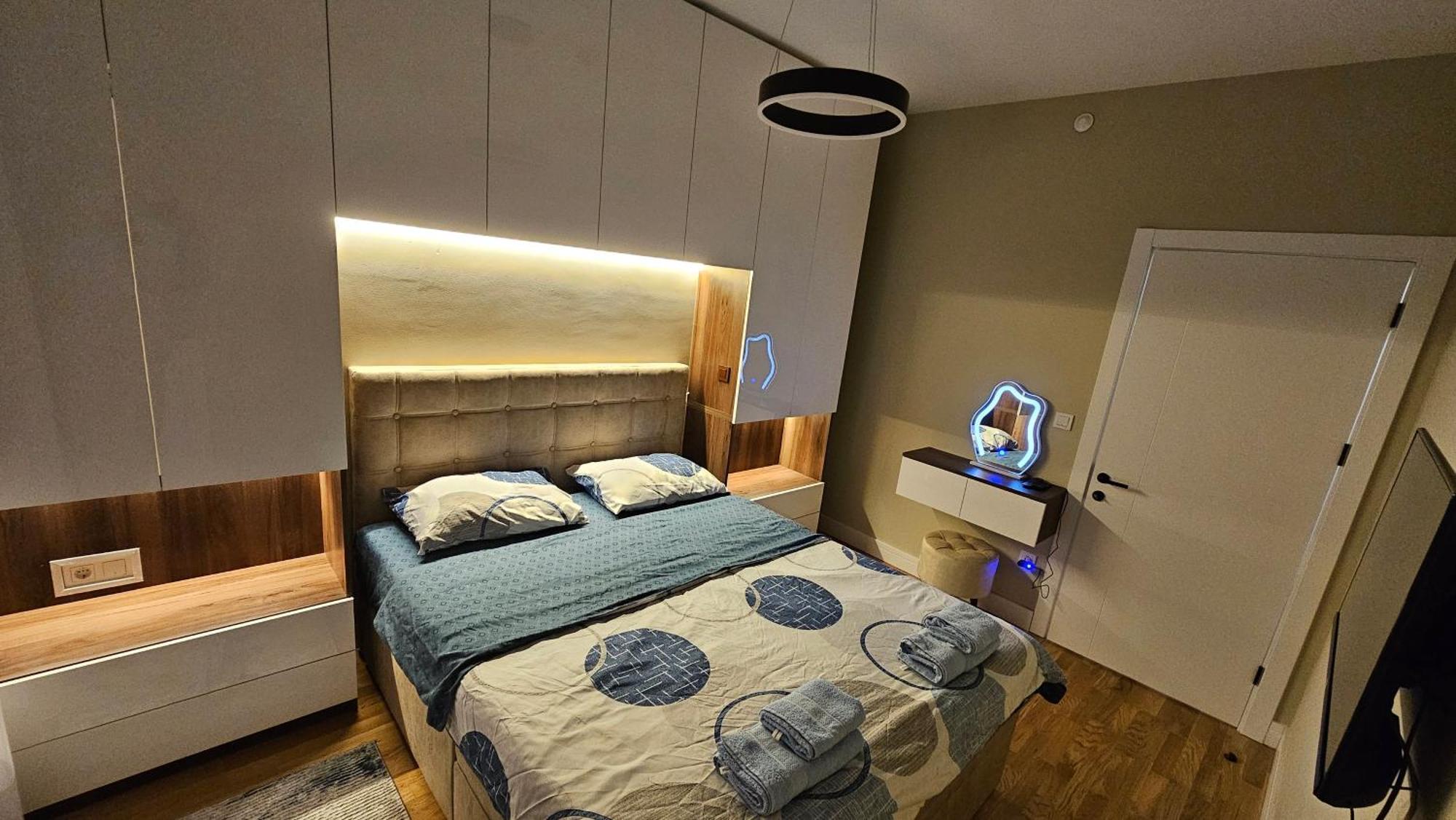 Anika Luxury Apartment At Diamond Center Skopje Exteriér fotografie