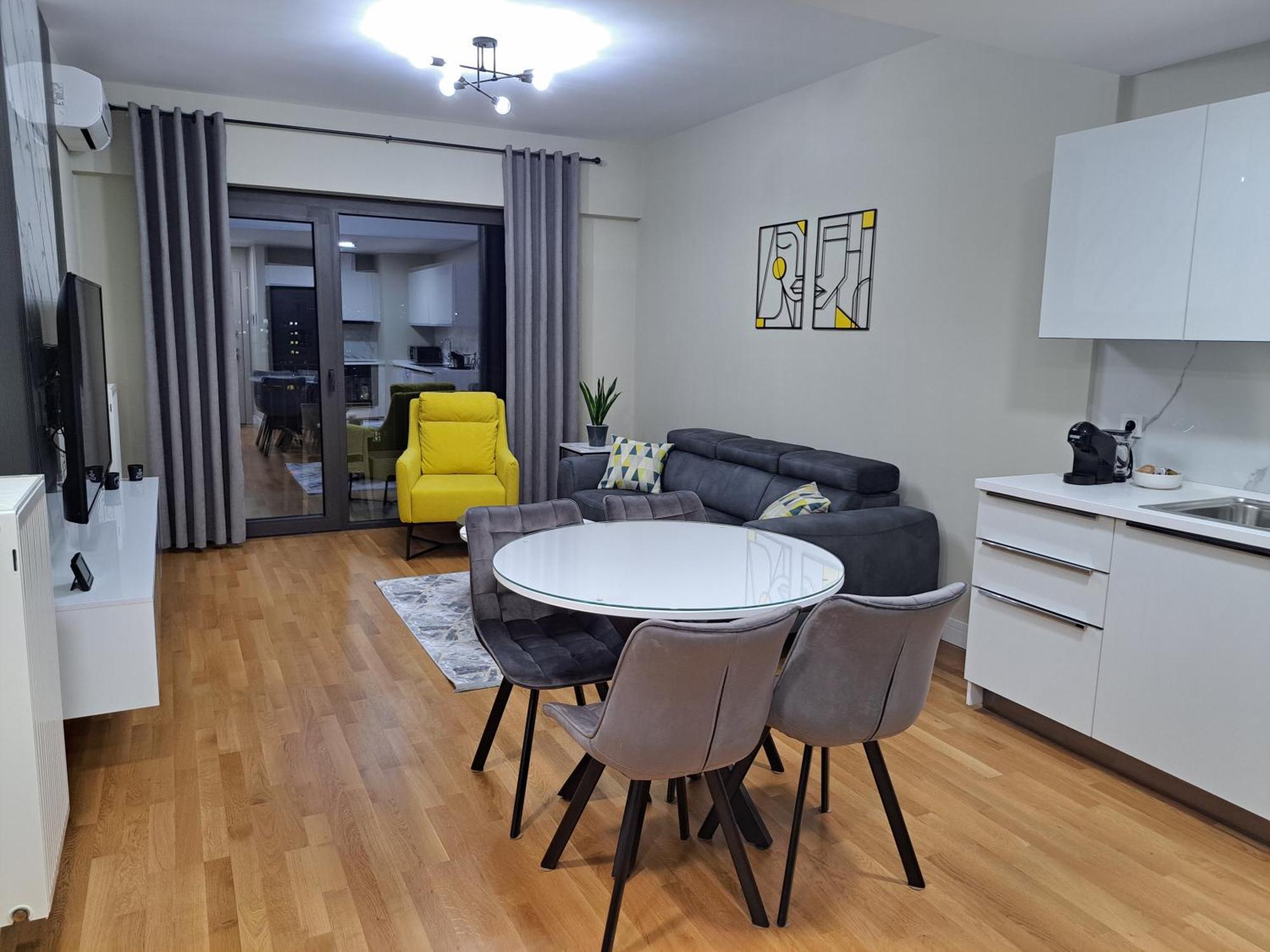 Anika Luxury Apartment At Diamond Center Skopje Exteriér fotografie